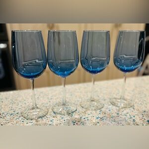 Nice Set of 4 Cobalt Blue Wine Goblets Wine Glasses with Clear Stem 9" Party